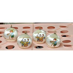 Vintage Rauch Silk String Satin Sheen Christmas Ornaments Tiny Tim & Carolers 12